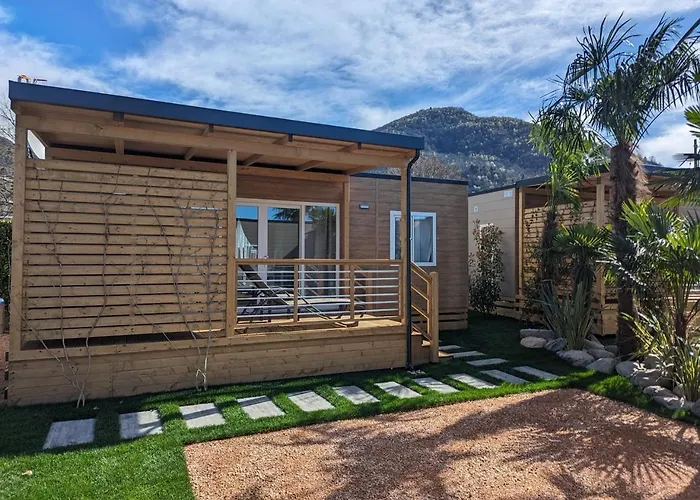 Mobile On Maggiore - Direct Access M3 Chalet *