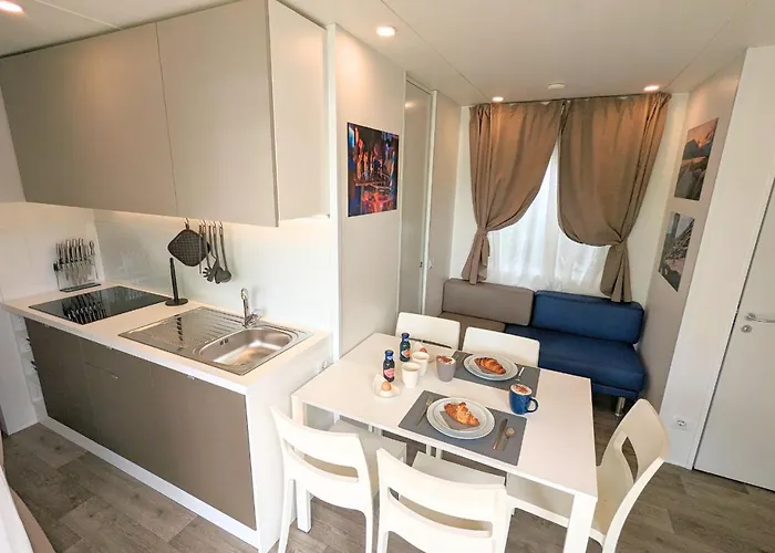 Mobile On Maggiore - Direct Access M3 シャレー Maccagno